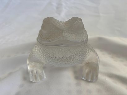 LALIQUE. 
Frog
Moulded pressed glass subject....