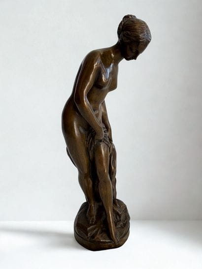 After Etienne FALCONET.
Bather
Proof in bronze...