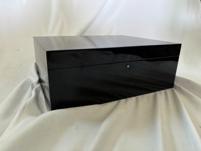 CHRISTOFLE. 
Black lacquered teak cigar box,...