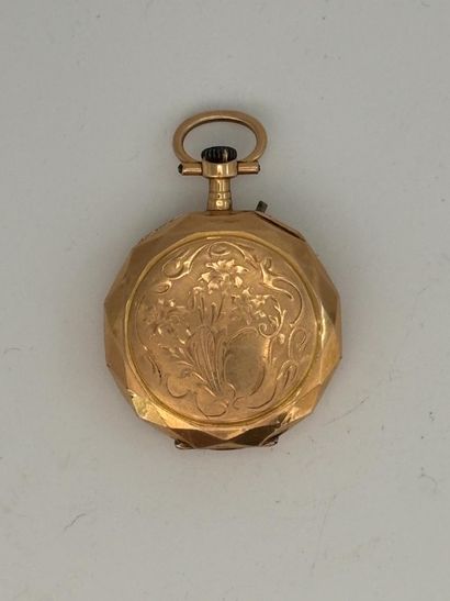 Neck watch in 750 thousandths gold, horsehead...