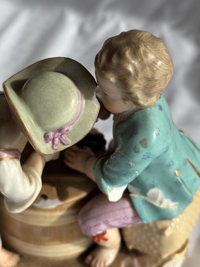 MEISSEN. 
The harvesters' lunch
Polychrome...