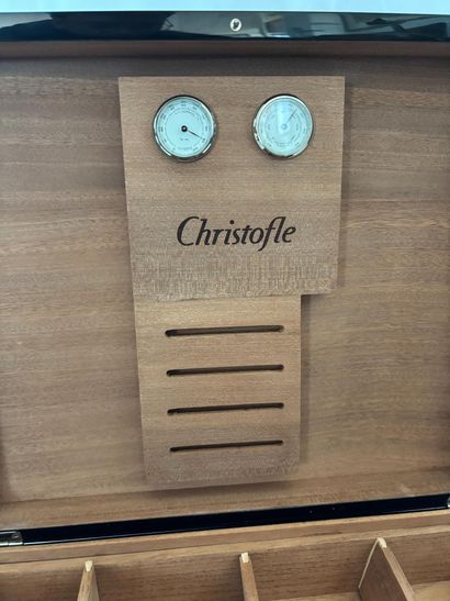 CHRISTOFLE. 
Black lacquered teak cigar box,...
