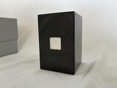 LALIQUE. 
Square-section pencil pot in lacquered...