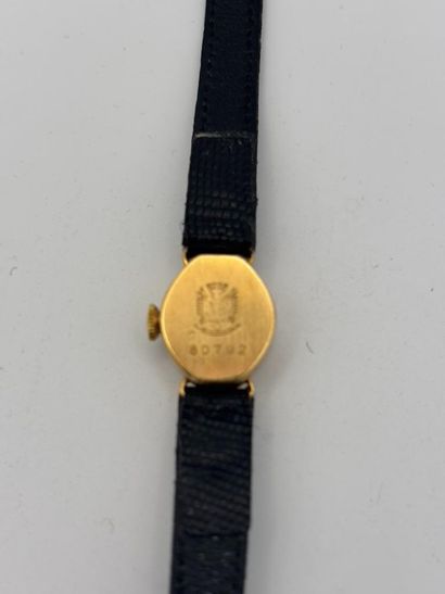 Small LIP ladies' wristwatch, oval case in...
