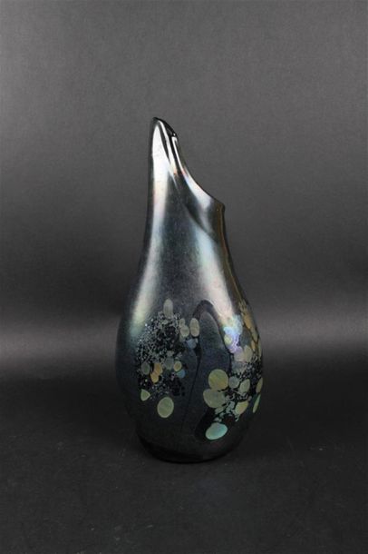 PIERINI Robert (né en 1950) 
Vase méplat...