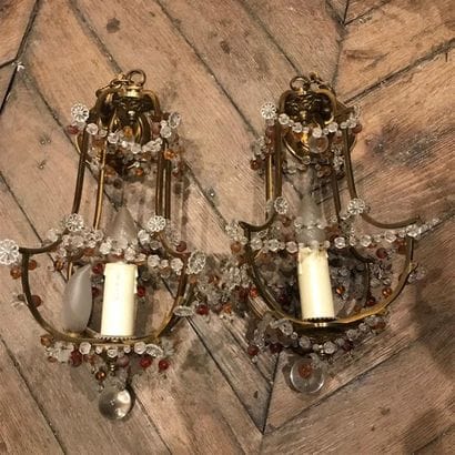 Paire de lustres 
H. 40 cm environ 
Petits...