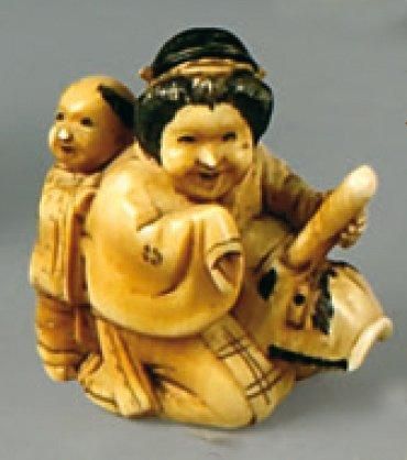 Deux petits okimono dans le style des netsuke...