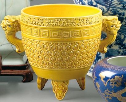 Chine Epoque XIXe siècle
Brûle-parfum tripode...