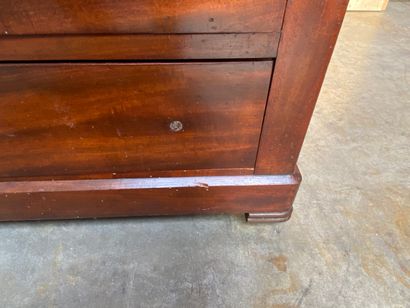 COMMODE de toilette en bois de placage, le...