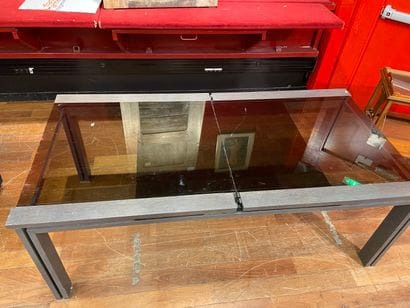 ROCHE BOBOIS - Modèle Glass Box

TABLE DE...