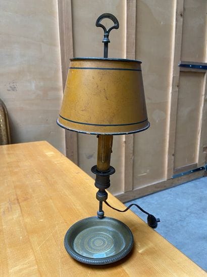 LAMPE BOUILLOTTE à un bras de lumière en...