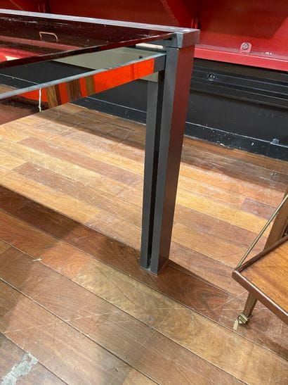 ROCHE BOBOIS - Modèle Glass Box

TABLE DE...