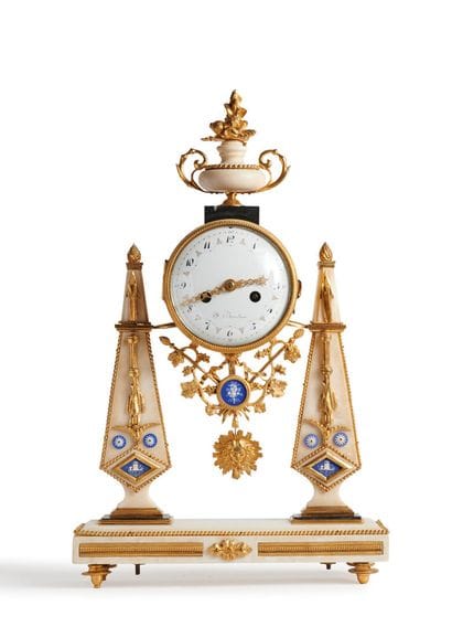 Portico-shaped clock in white marble and...