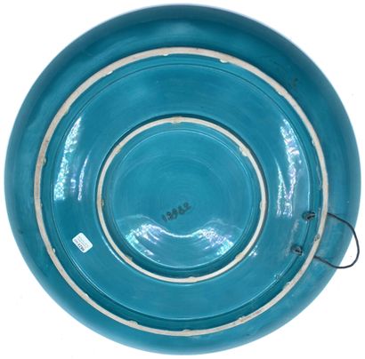 T. BENAIS (XXe siècle)
Plat circulaire en...