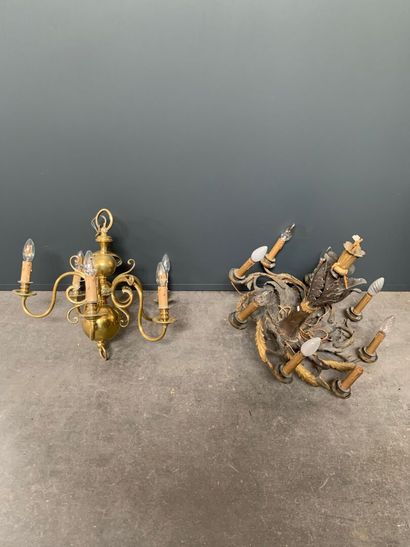 Ensemble comprenant deux lustres :
- Lustre...