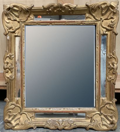 Miroir rectangulaire à parecloses en bois...