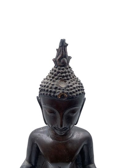 ThaIlande, XIXe siècle 
Bouddha debout, les...