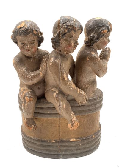 Groupe en bois sculpté partiellement polychrome...