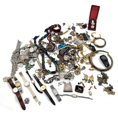 Set including costume jewelry, silver piece....