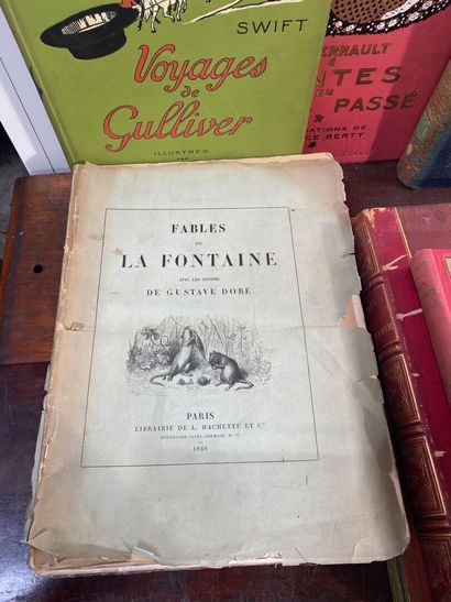 Important lot of volumes on classical literature...