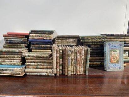 Important lot of novel volumes with illustrated...