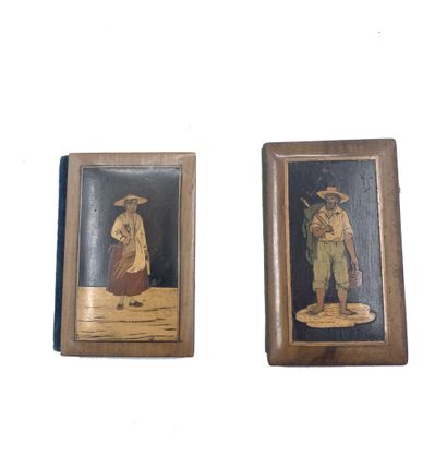 Deux carnets de bal en marqueterie de bois...