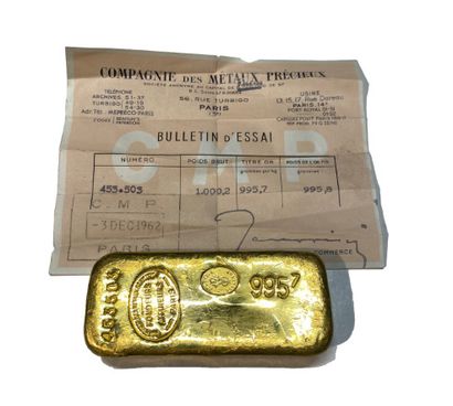 One gold ingot, gross weight 1000.2 g, fine...