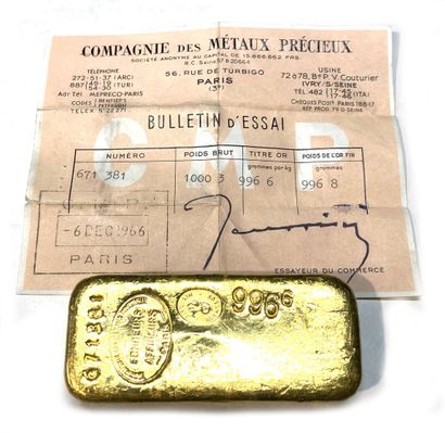 One gold ingot, gross weight 1000.3 g, fine...