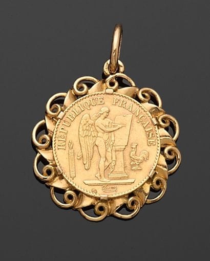 PENDENTIF en or jaune 750 millièmes orné...