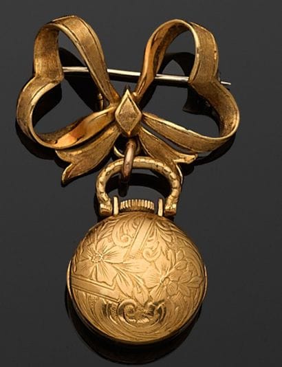 BROCHE en or jaune 750 millièmes figurant...