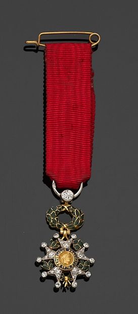 LEGION d'honneur en or 750 millièmes de deux...