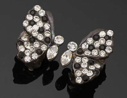 LORENZ PARIS
Paire de boucles d'oreilles...