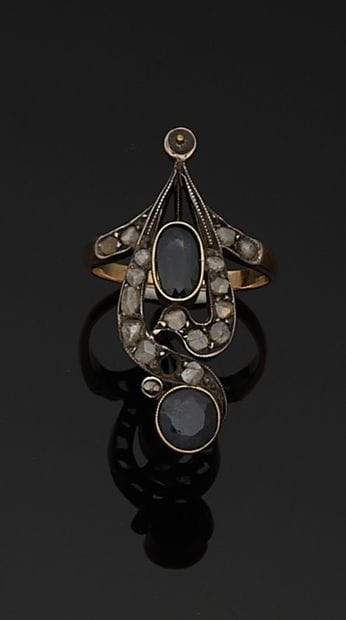 BAGUE en argent 800 millièmes et or jaune...