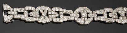 BRACELET articulé en platine 850 millièmes...