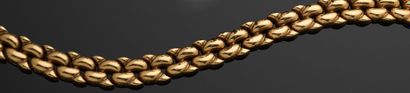 VAN CLEEF & ARPELS
Collier articulé en or...