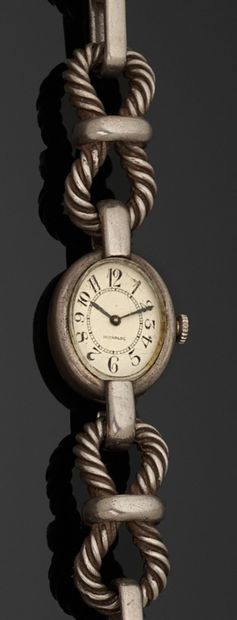 ENSEMBLE comprenant: 
ZENITH
CHRONOMETRE
CIRCA...
