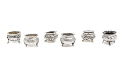 SET of six round tripod salt cellars in 925...