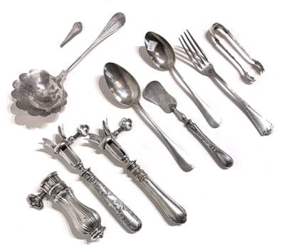 SET of 10 serving pieces and flatware in...