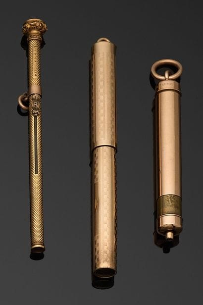 Lead holder in 750 thousandths yellow gold...