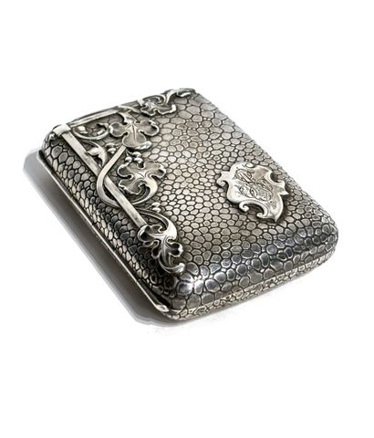 Cigarette case in silver 800 thousandths,...