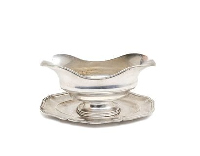 SAUCIERE with display in silver 925 thousandths,...
