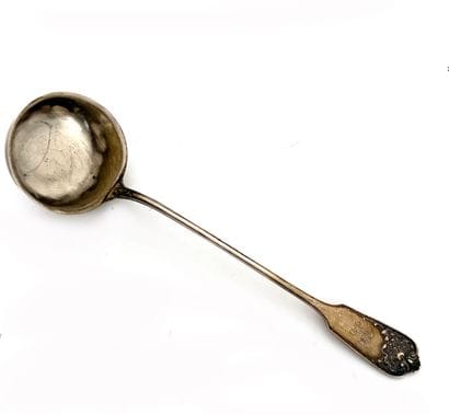 800-thousandth silver LOUCHE, with rocailles...