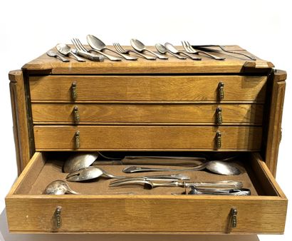 Silver-plated household set, engraved with...