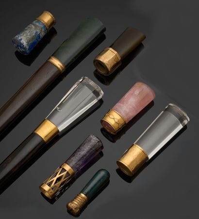 CANE PARTS, including :
- eight knobs in...