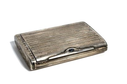 CASE in 800 thousandths silver, the push-button...