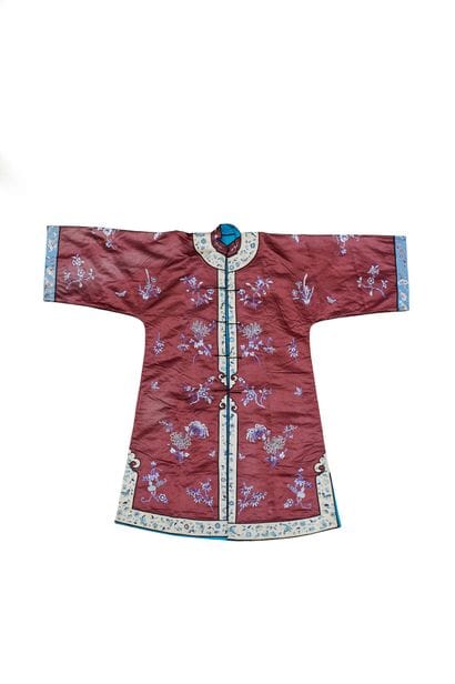 CHINE - XIXe siècle
Veste ouvrant par le...