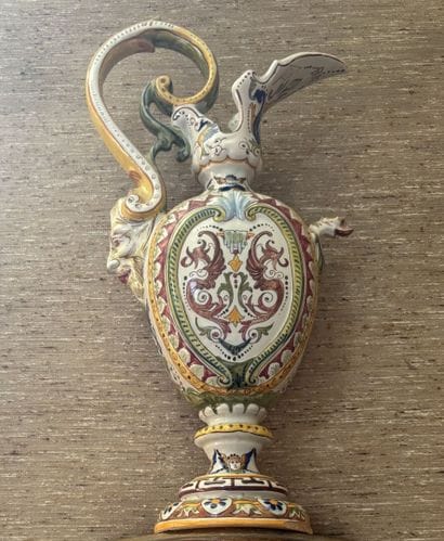 DESVRES (Fourmaintreaux frères)
Earthenware...