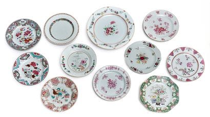 China
A set of thirteen plates and two dishes...