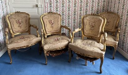 LIVING ROOM FURNITURE comprising four armchairs...
