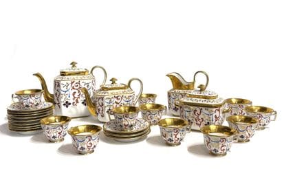PARIS
Porcelain service with polychrome enamelled...